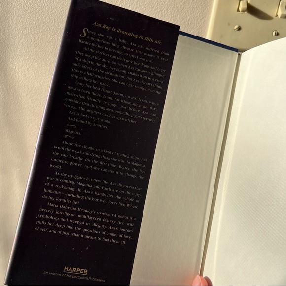 📚 4/25$ 📚 
Ya fantasy book - Picture 3 of 6